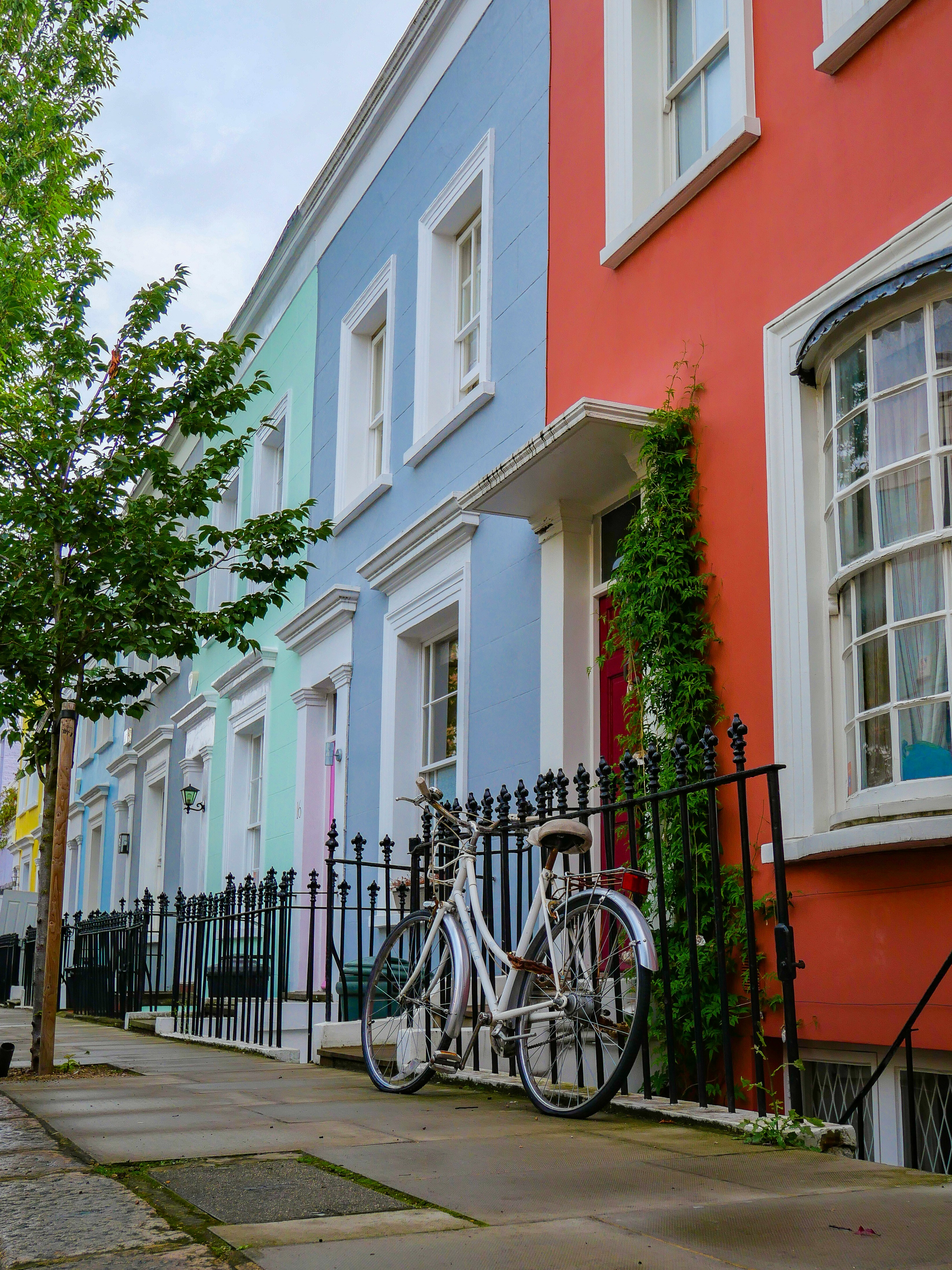 Romantic Rom-Com Locations to Love This February 