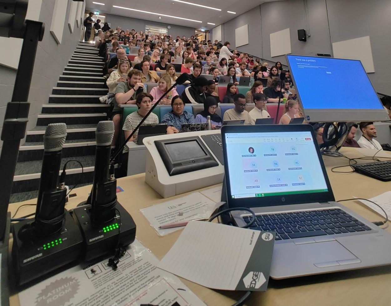 Union Council Abolished as SU Approves Major Democracy Reforms  