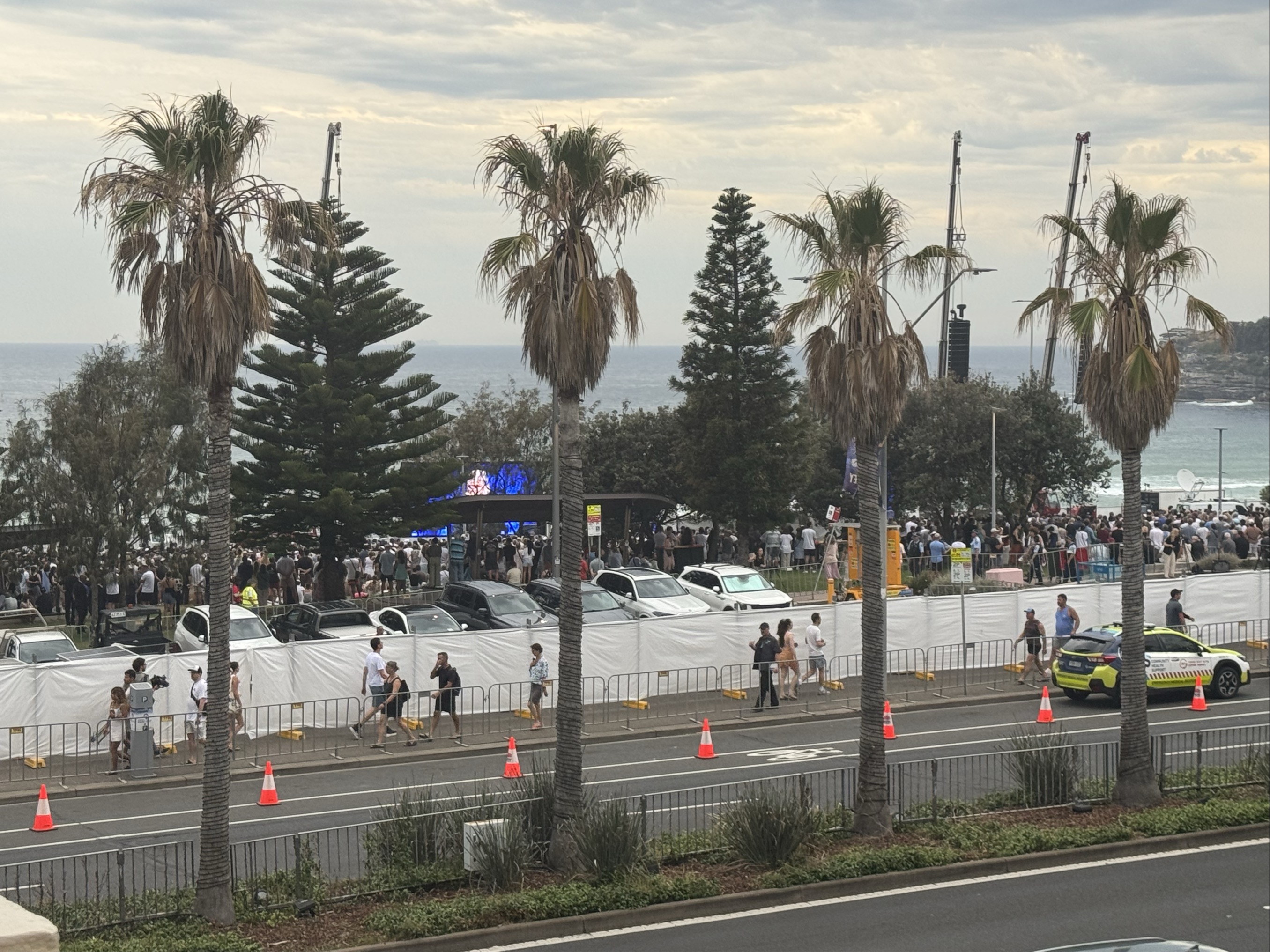 Sun, sand and sadness: Meeting grief at Bondi Beach