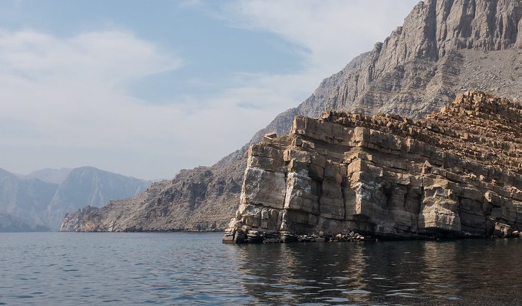 Wind and solar don’t get stuck in the Strait of Hormuz